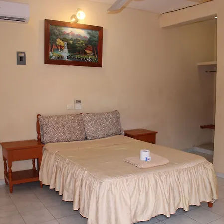Hotel Isla Esmeralda