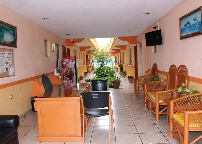 Aparthotel Isla Esmeralda